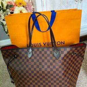 Neverfull GM in Damier Ebene
100% Authentic!